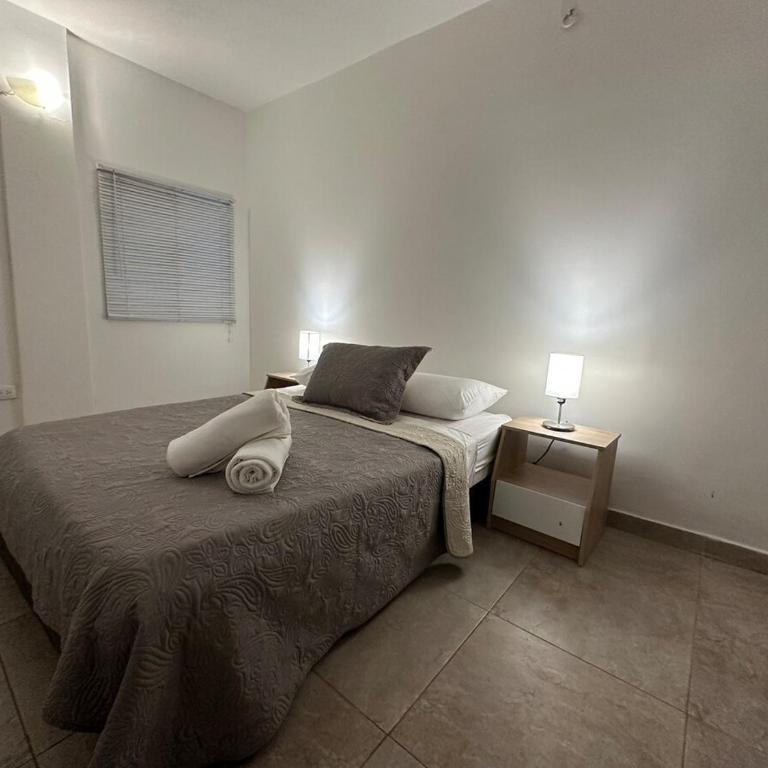 Perfect location! 4 BR Apartment in Downtown - Apartment - 21