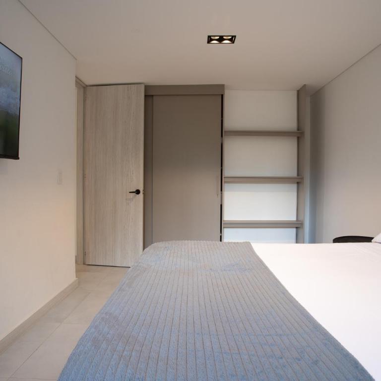 San Telmo Lake Guatape view - Three-Bedroom Apartment - 6