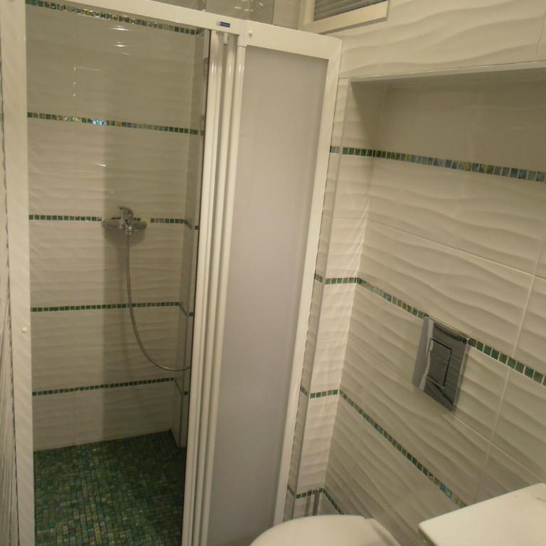Vintage Summer House - Kuća sa 2 Spavaće Sobe - 12