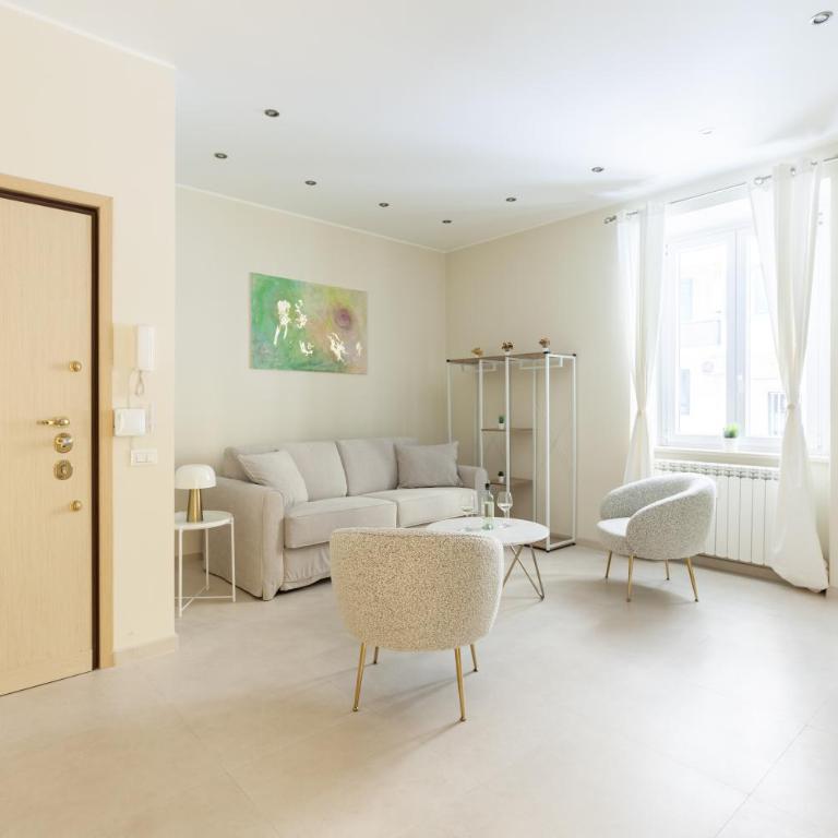 Hostly-The Happya Charme Suite - Appartamento Deluxe con 1 Camera da Letto - 10