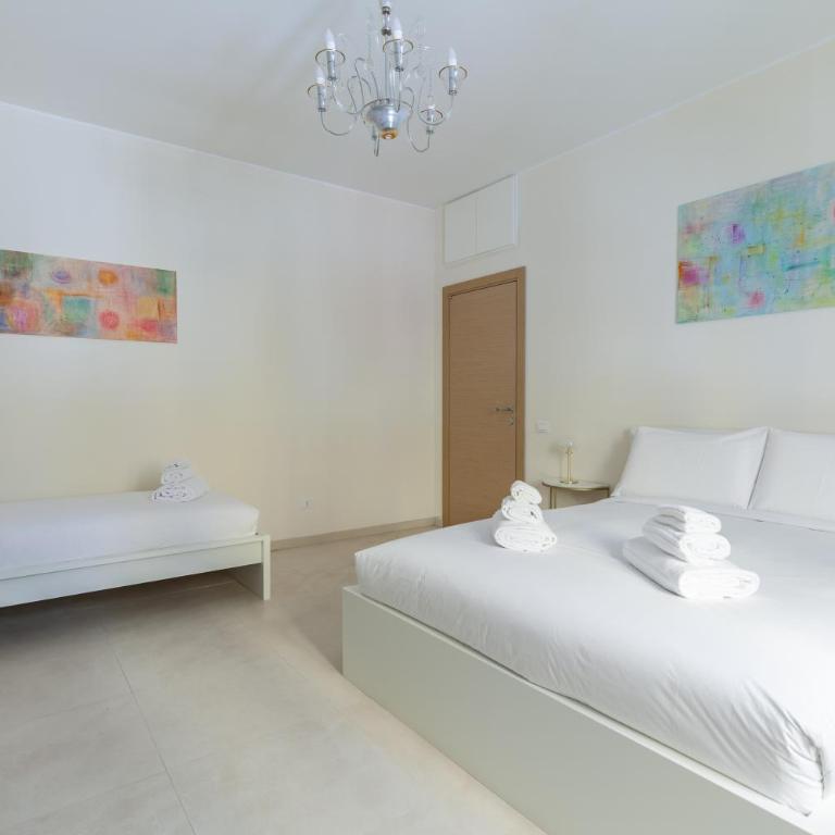 Hostly-The Happya Charme Suite - Appartamento Deluxe con 1 Camera da Letto - 18