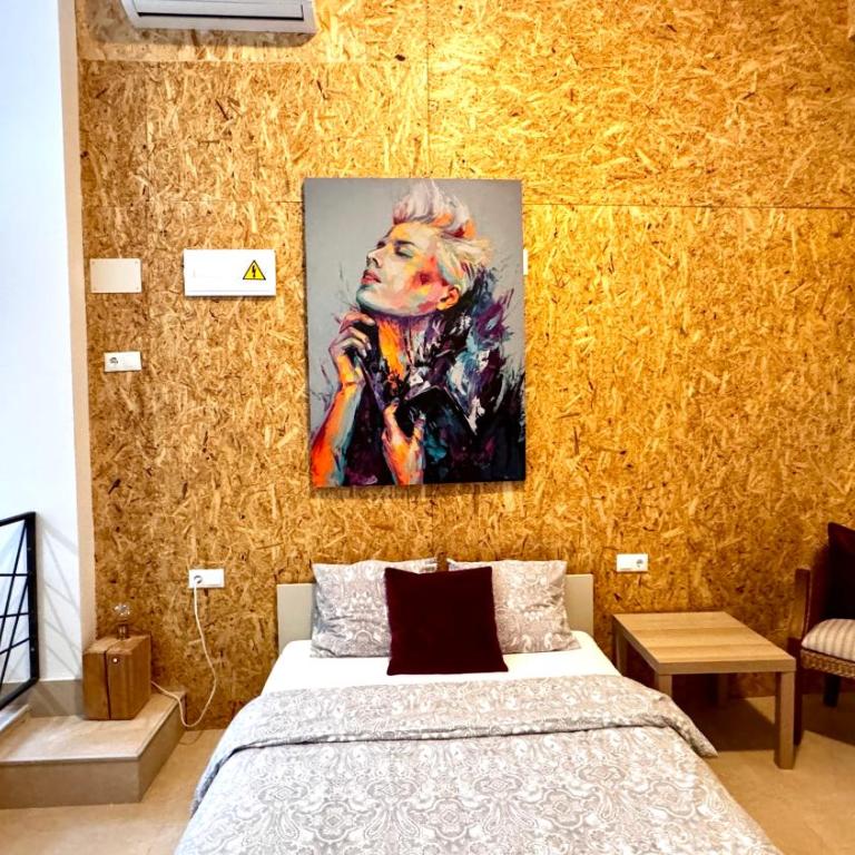 Soho Boho Apartments - with sunny rooftop terrace and fiber optic internet - Two-Bedroom Loft Apartment - 2