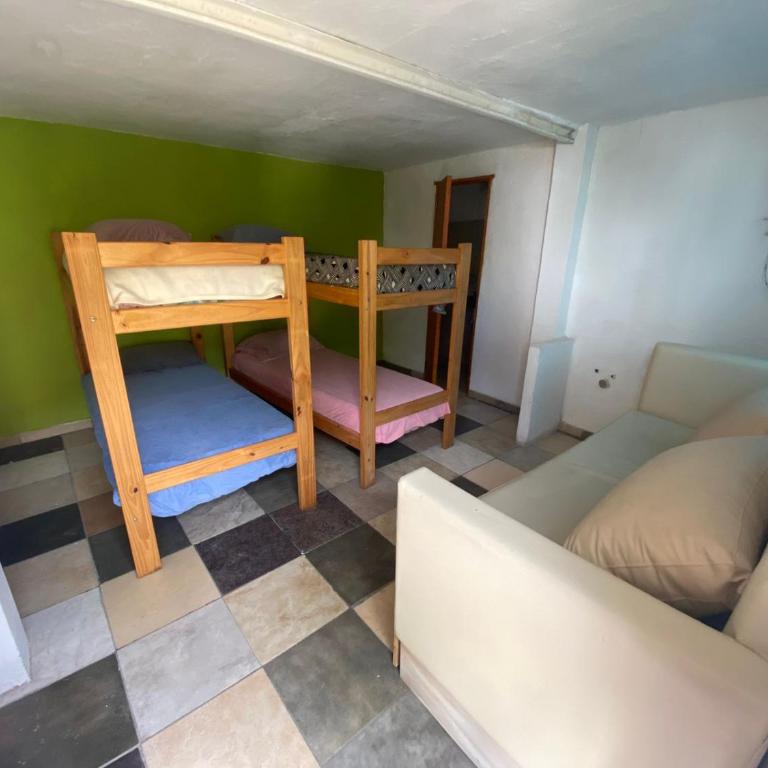 la cinco (5) - Quadruple Room with Garden View - 1