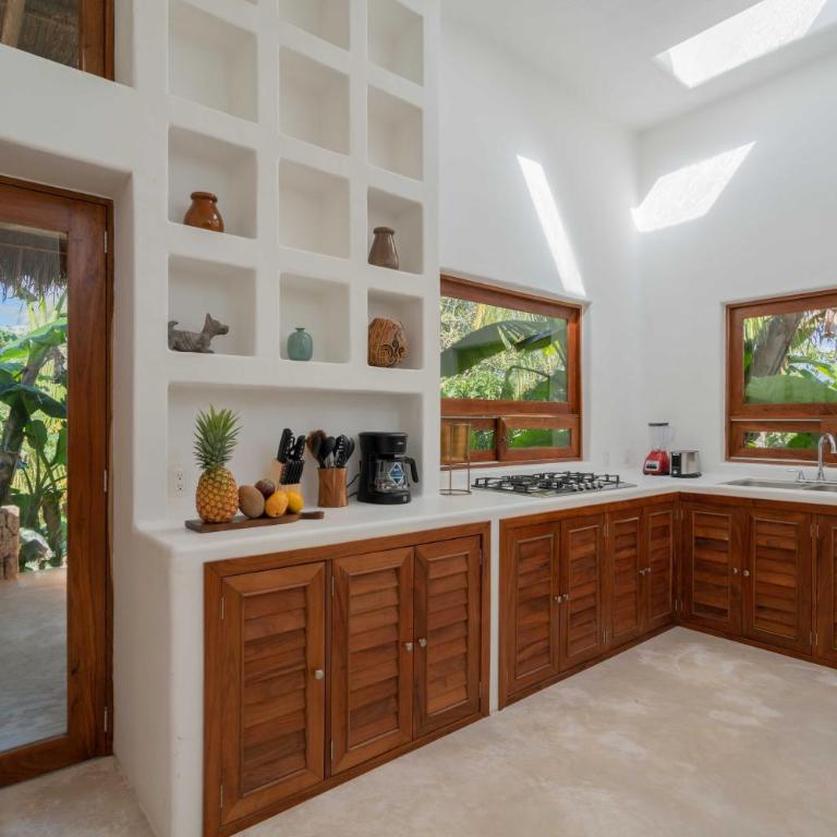 Casa Mayali - Walk to Lagoon - Two-Bedroom Villa - 2