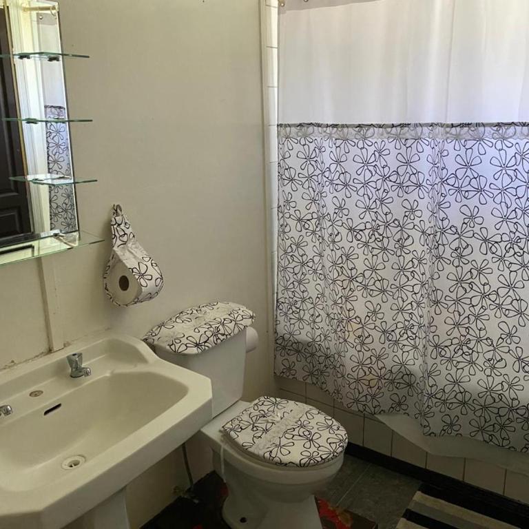 Departamento gris - Three-Bedroom Apartment - 34