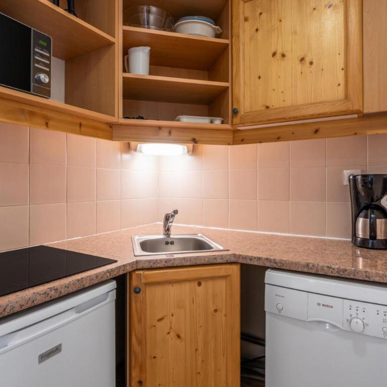 Résidence Les Hauts De Preclaux - 2 pièces au coeur des Orres 1800 MAE-0751 - Apartment - 3