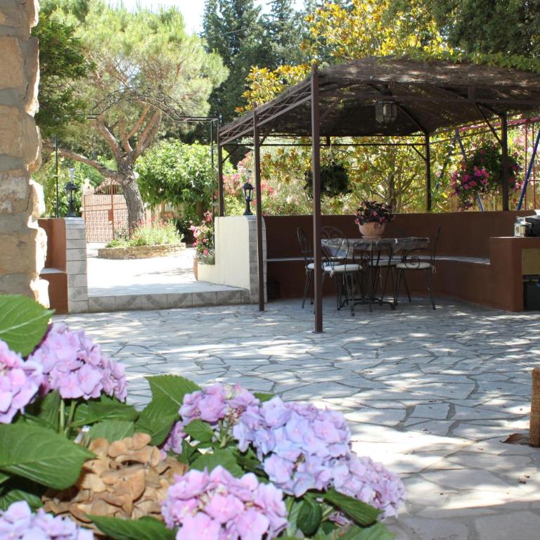 Gîtes maisons de vacances Domaine la Chamade Carpentras - Maison de Vacances (5 Adultes) - 19