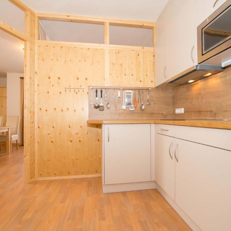 Ferienwohnungen Plattner - Apartment mit 2 Schlafzimmern und Seeblick - 9