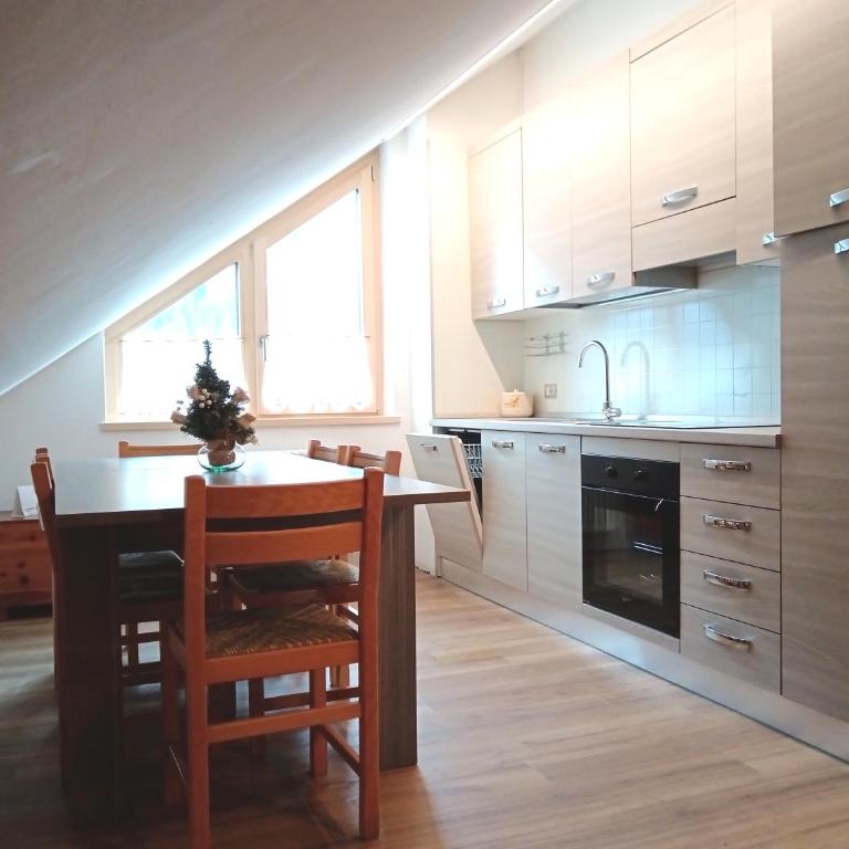 Appartamento 2 Residenza RODODENDRO - Appartamento con 3 Camere da Letto - 6