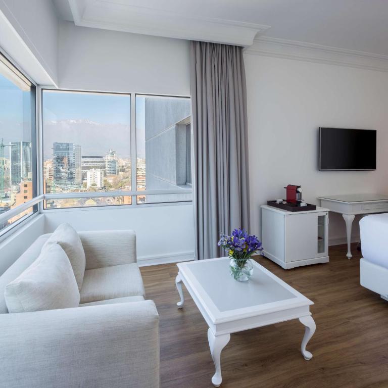 NH Collection Plaza Santiago - Habitación Doble Superior con vistas - 1 o 2 camas - 1