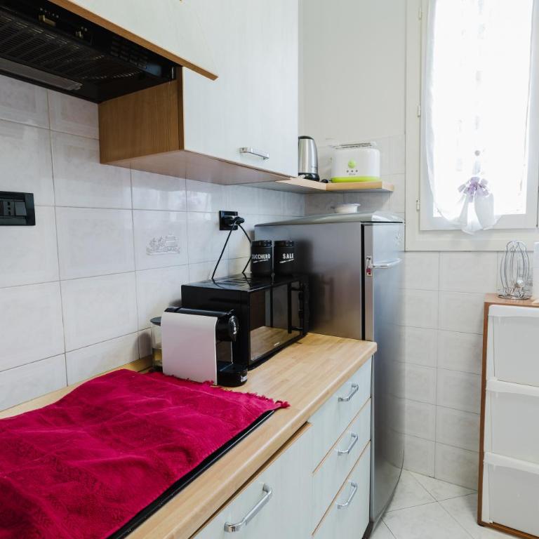 Cozy Home - 2 bedrooms apartment - Appartamento con 2 Camere da Letto - 13