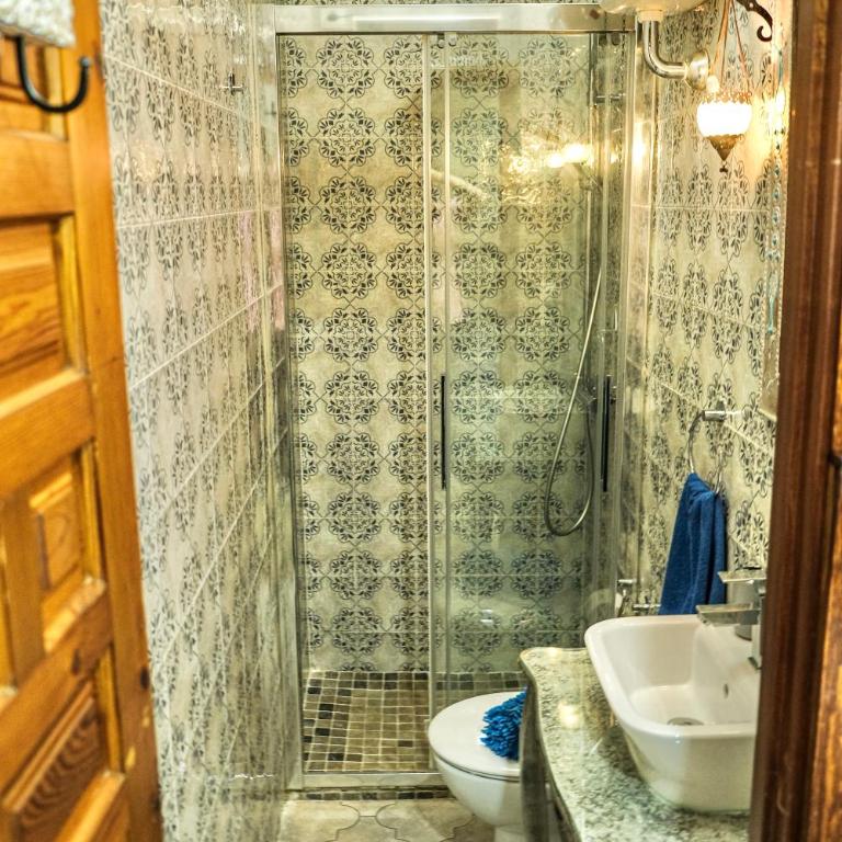 Casa de la Judería Doña Pilar - Habitación Doble con baño privado - 2 camas - 7