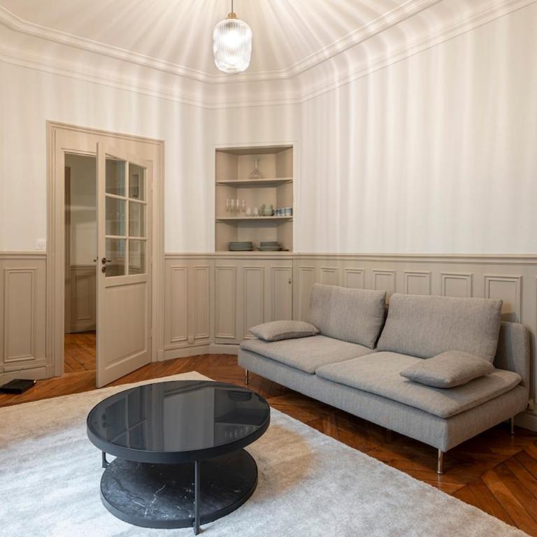Appartement Élégant et Spacieux dans le 8ème - Apartment mit 2 Schlafzimmern - 3