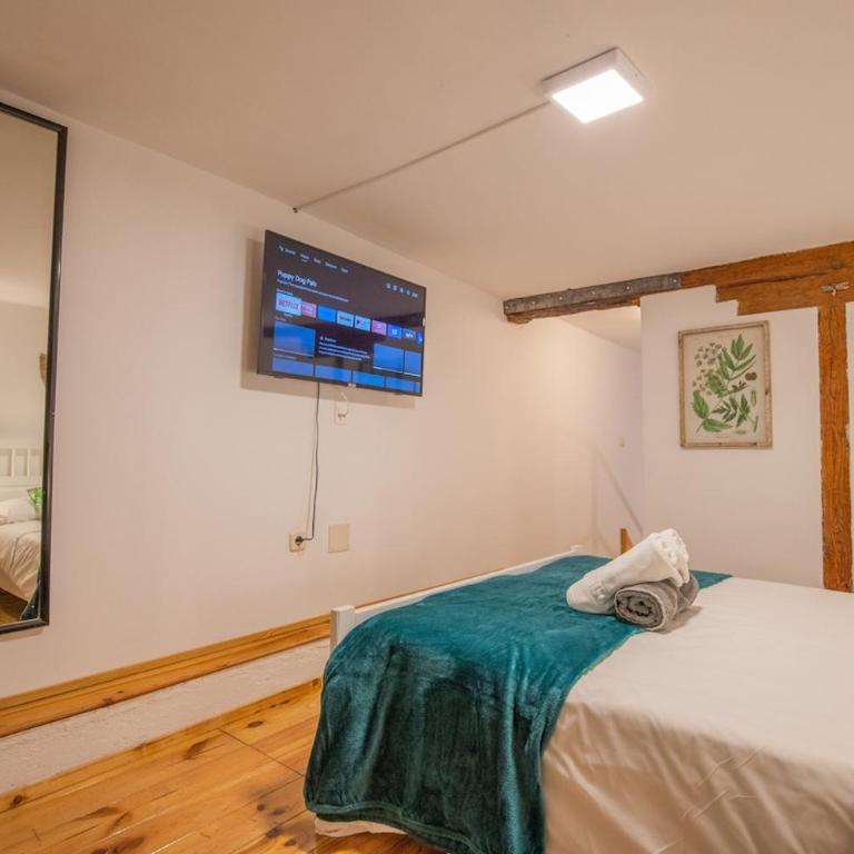 Acogedor loft duplex en Malasaña - One-Bedroom Apartment - 6