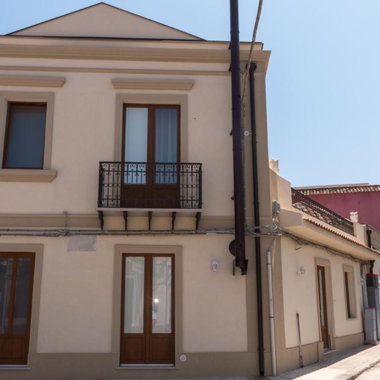 L'Angolo dei Mori - Badessa Suite Milazzo - Appartamento Superior con 2 Camere da Letto - 4