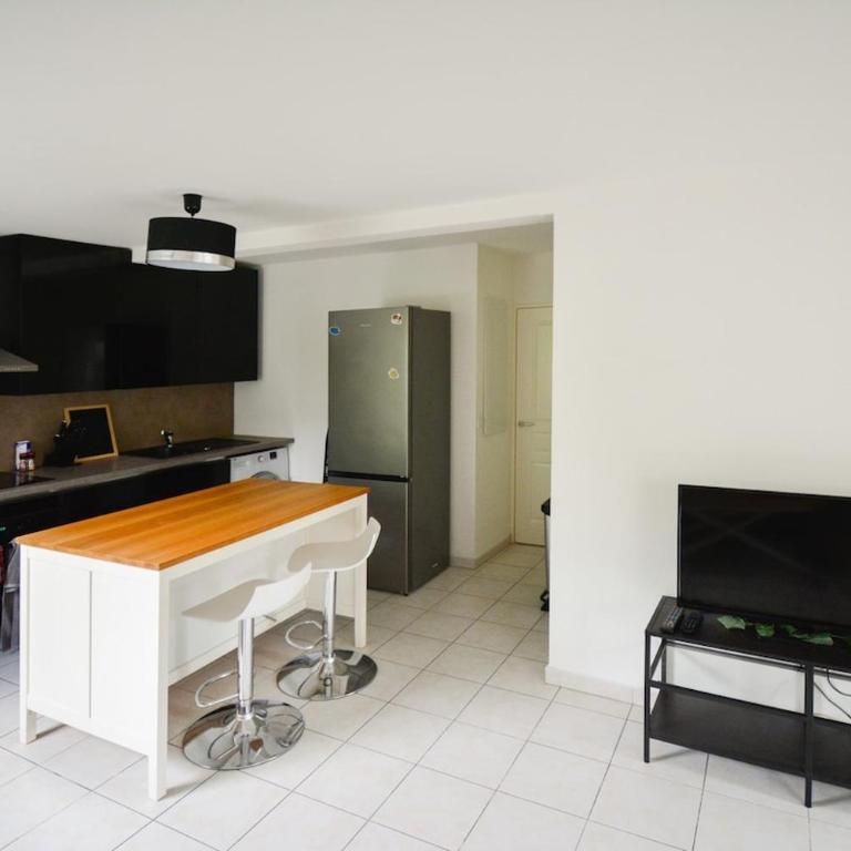 Le Préville avec terrasse et parking gratuit - Apartamento de 2 dormitorios - 3