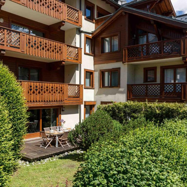 Chamois Apartment- Chamonix All Year - Apartment with Mountain View - 32