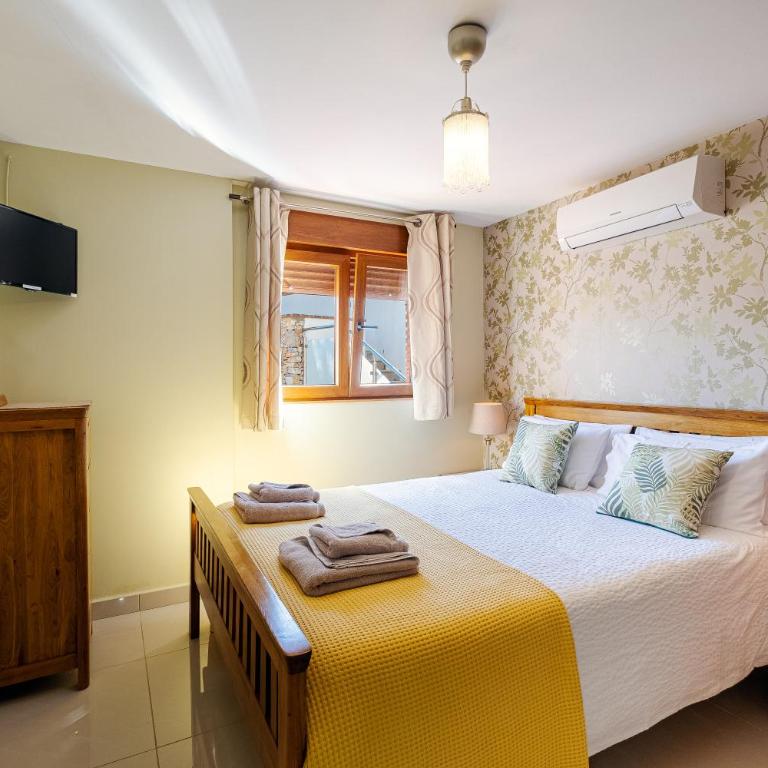 Exceptional Costa del Sol Villa El Espuela for 10 Heated pool Amazing views & quality - Villa con piscina privada - 25