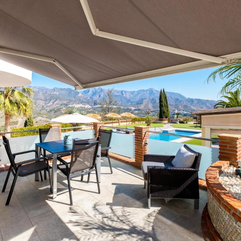 Exceptional Costa del Sol Villa El Espuela for 10 Heated pool Amazing views & quality - Villa con piscina privada - 31
