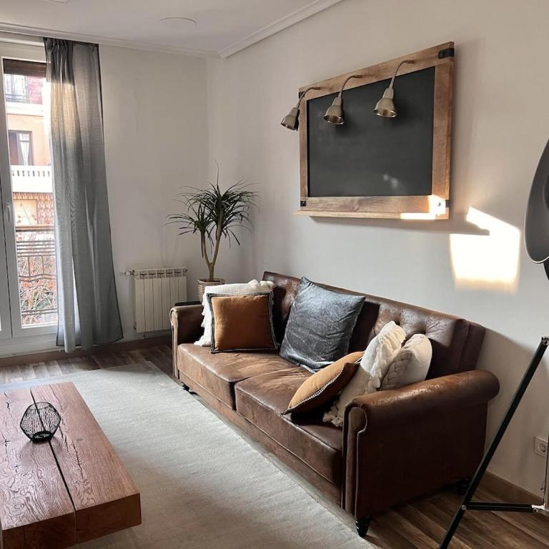 La Vinoteca del Artista by Apartamentos Logrono - Apartamento de 2 dormitorios - 4