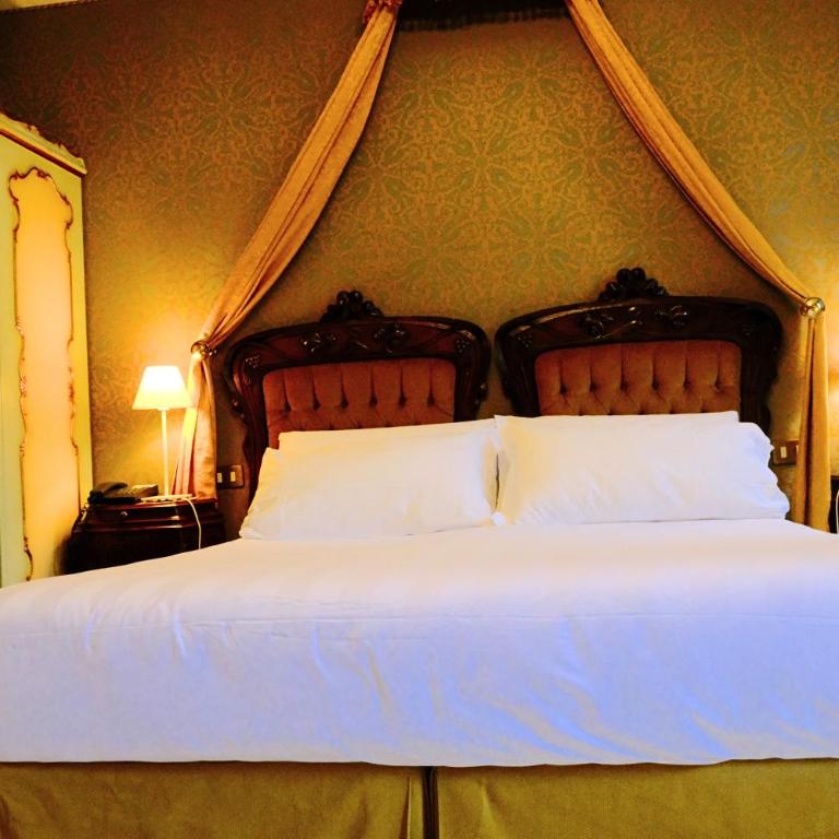ll H O T E L S A N G A L L O ll - Deluxe Room with View - 5