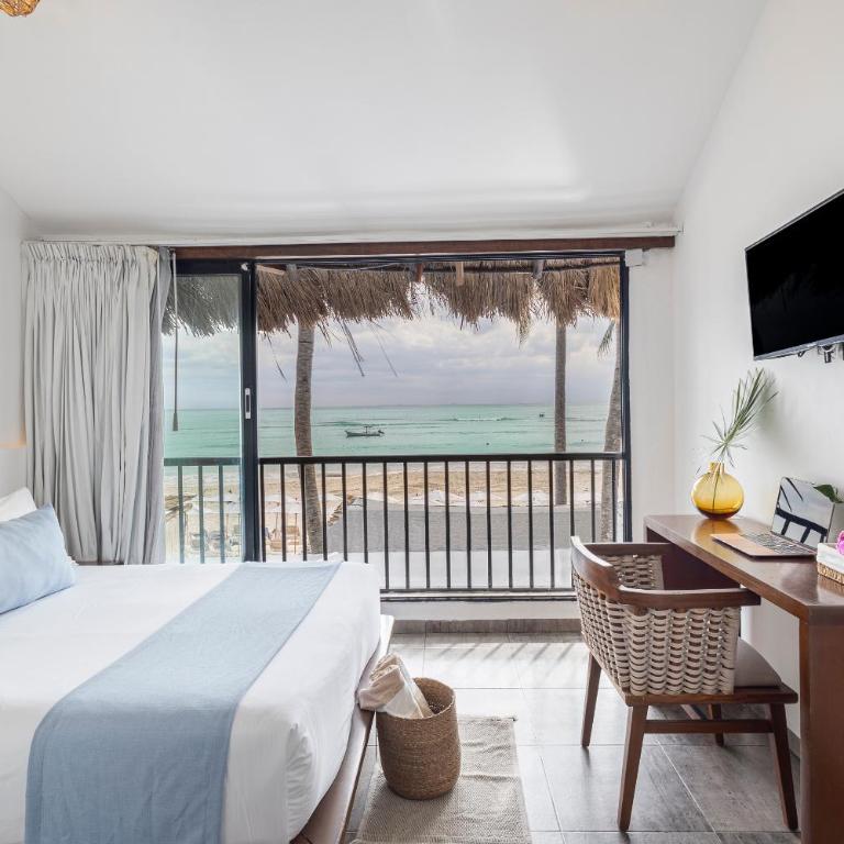 Areia Playa del Carmen - Beach Front Hotel - Queen Suite with Sea View - 1