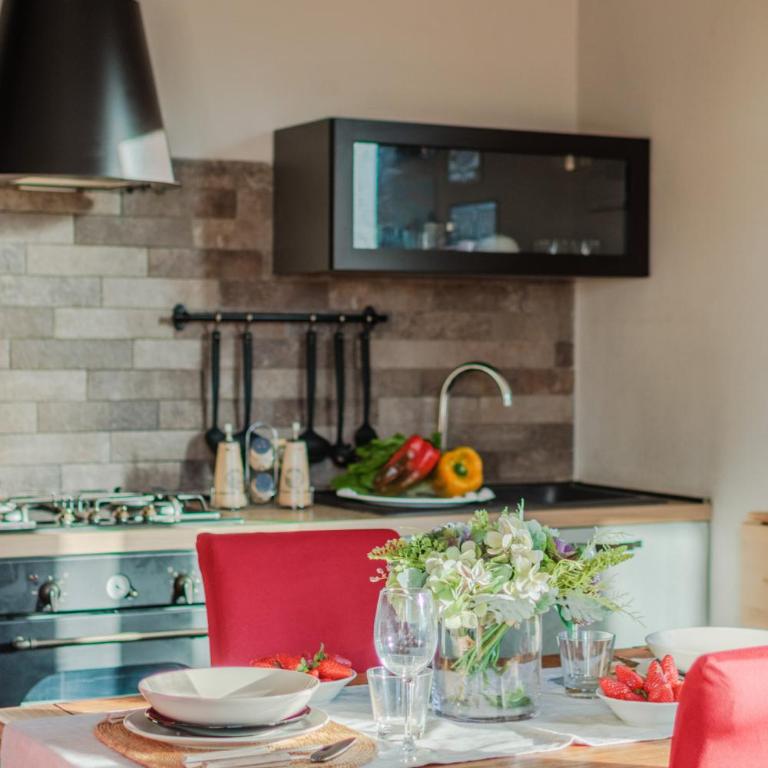 Casa Tofanelli, a Smart Apartment with Terrace - One-Bedroom Apartment - 38