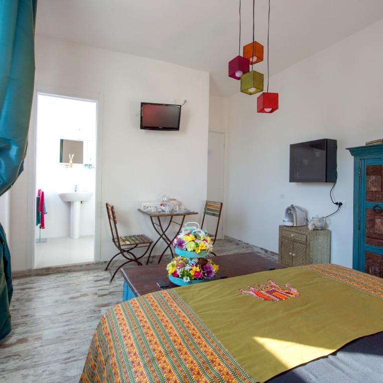 Letto e Latte Roma Guest House - Camera Matrimoniale con Bagno Privato - 9