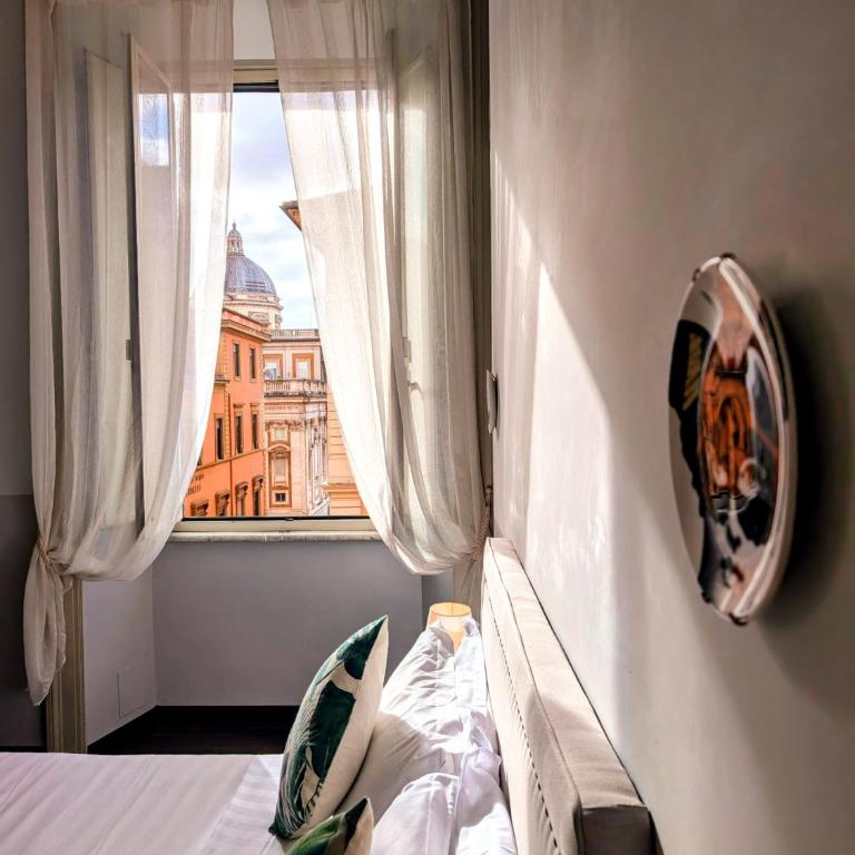 DM69 - Termini Monti Crossroads - Camera Matrimoniale con Bagno Privato - 3