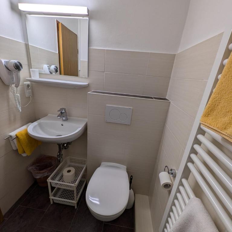 Pension Dornröschen - Einzelzimmer mit Balkon - 3