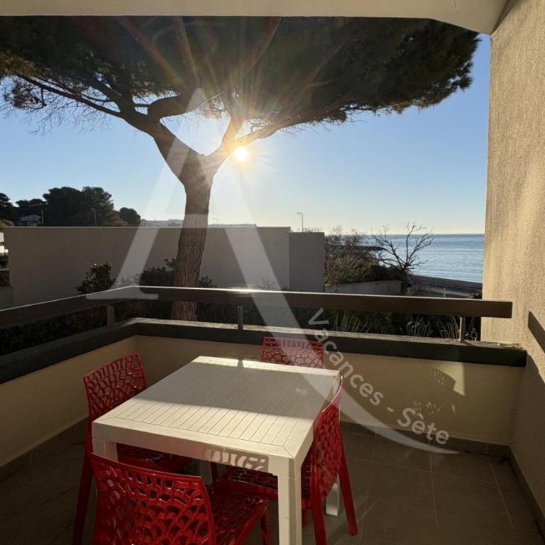 coquet appartement 1 chambre avec parking bord de plage - Appartement 1 Chambre - 2