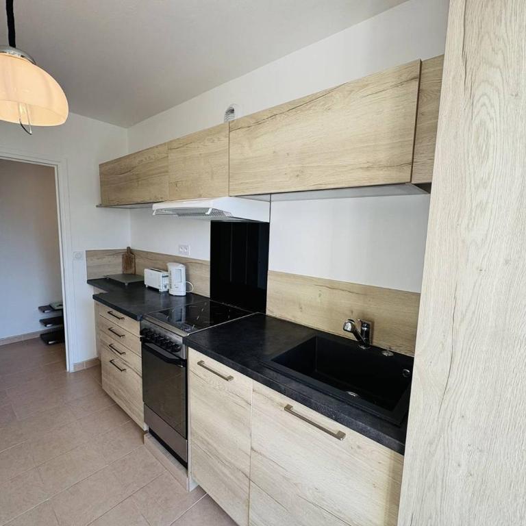 Spacieux 2 pièces vue mer, parking, wifi - Apartamento de 1 dormitorio con vistas al océano - 14