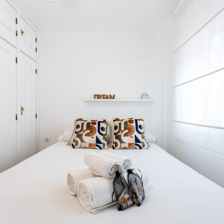 MalagaSuite Terrace & Parking Stay Fuengirola - Apartamento de 2 dormitorios con terraza - 3