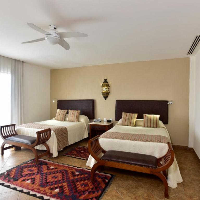 Hotel & Spa Hacienda de Cortés - Habitación Doble Deluxe con balcón - 4