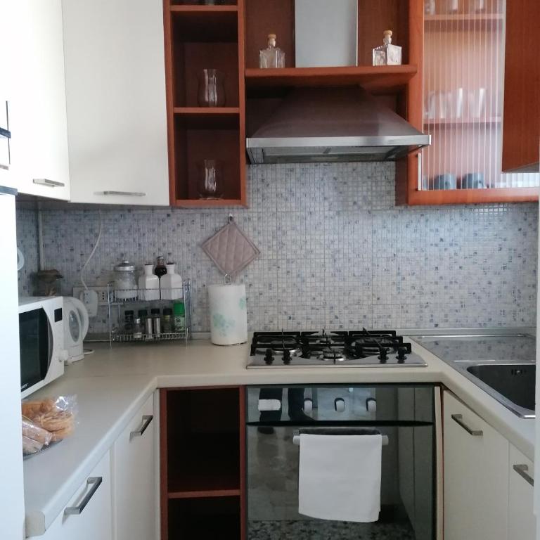 Milan Top-Floor Flat City View 2 Balconies Workspace M5 - Appartamento con Vista e Balcone - 10