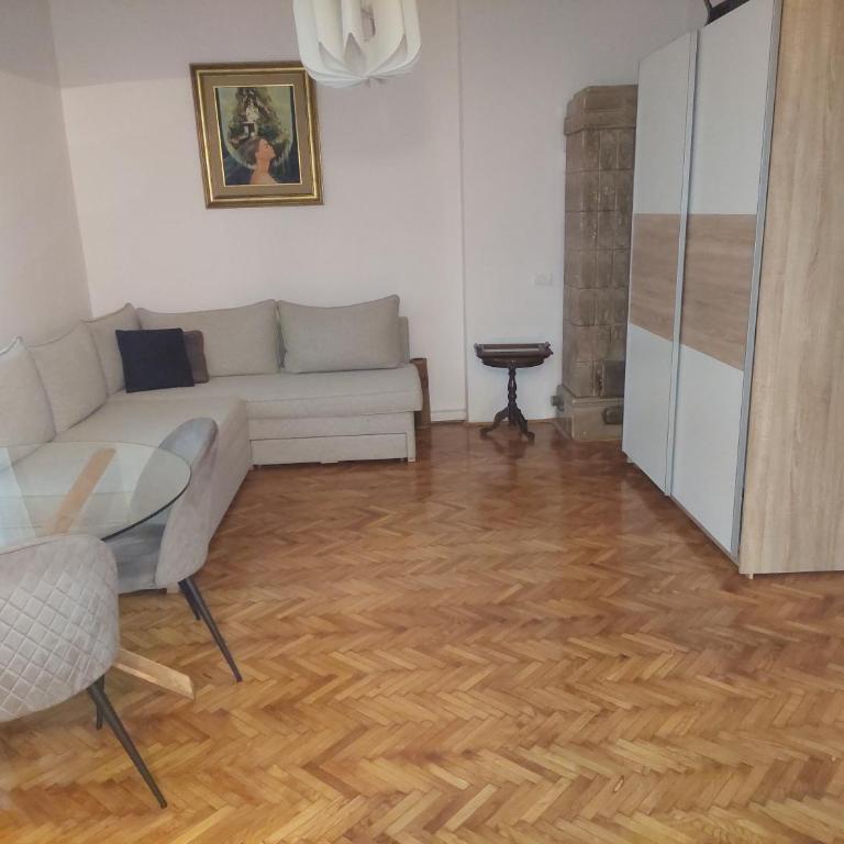 Apsolutna tisina - Apartman sa 3 Spavaće Sobe - 2