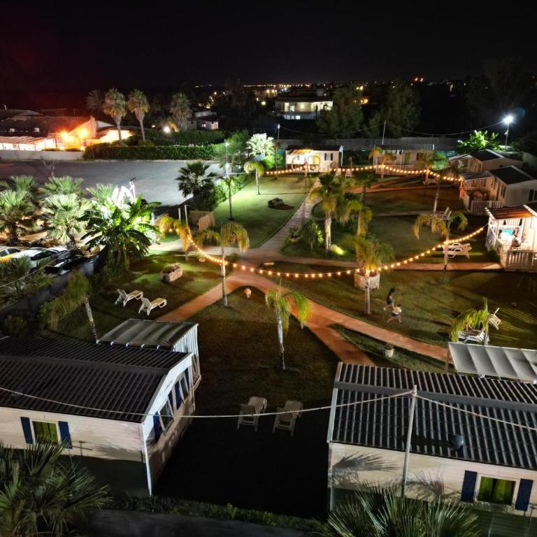 Residence Il Borgo - Bungalow Fronte Spiaggia - 4