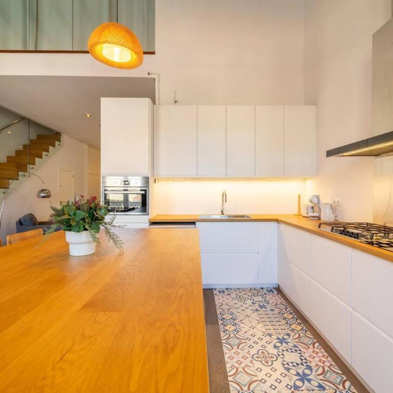LovelyLoft Altamira Duplex - Two-Bedroom Apartment - 25