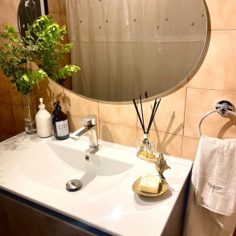 Departamento Delux - Two-Bedroom Apartment - 23