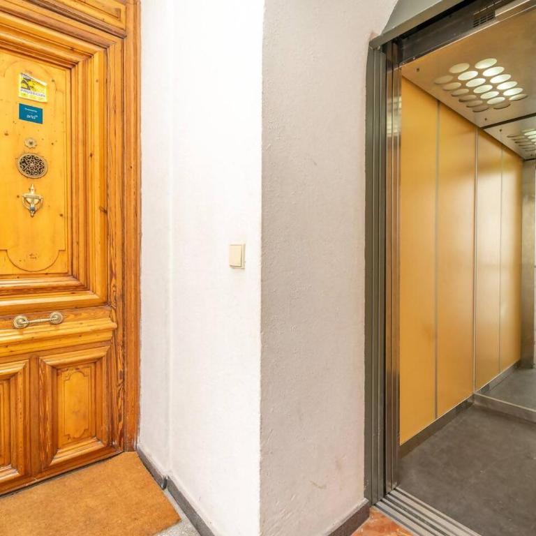 LovelyLoft Altamira Duplex - Two-Bedroom Apartment - 41