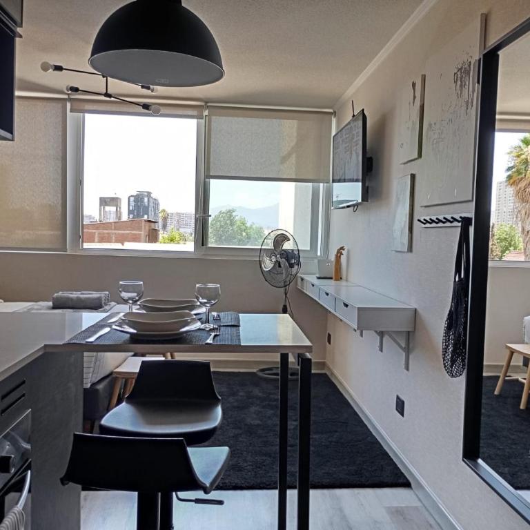 Comfortable and stylish fully equipped apartment just steps from the metro - One-Bedroom Apartment - 7