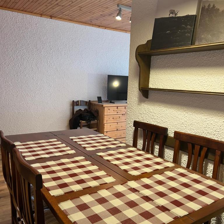 Appartamento Cuor di Bosco - Two-Bedroom Apartment - 29