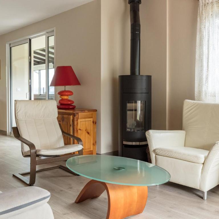 SEVRIER, maison vue panoramique sur le lac , 8 personnes - Haus mit 4 Schlafzimmern - 10