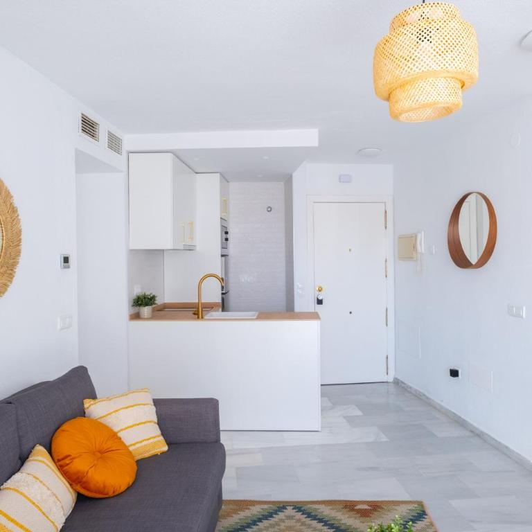 OLLETAS PARKING - Two-Bedroom Apartment - 6