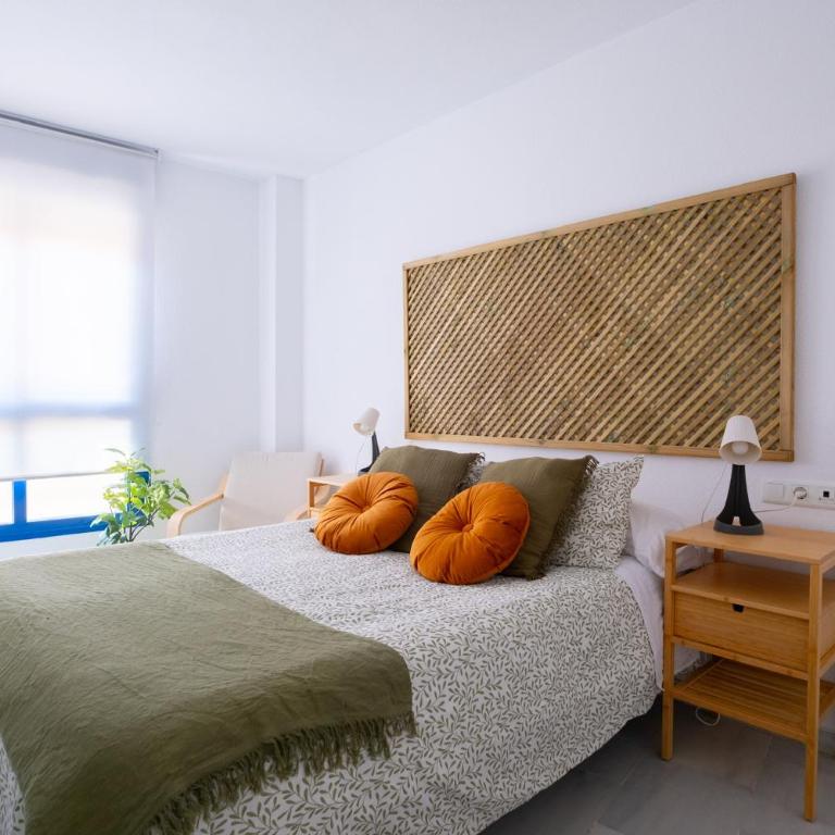OLLETAS PARKING - Two-Bedroom Apartment - 15