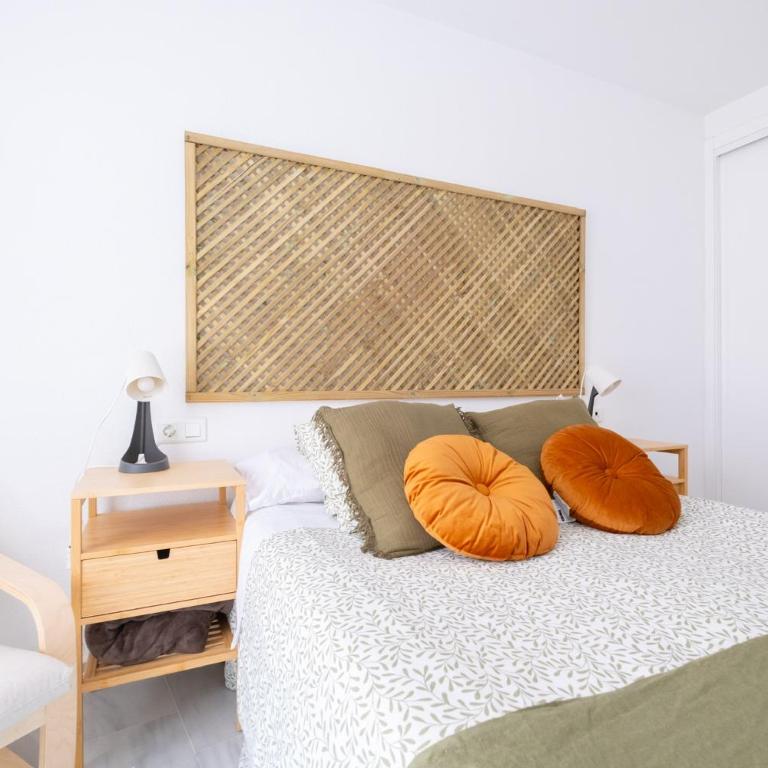 OLLETAS PARKING - Two-Bedroom Apartment - 13