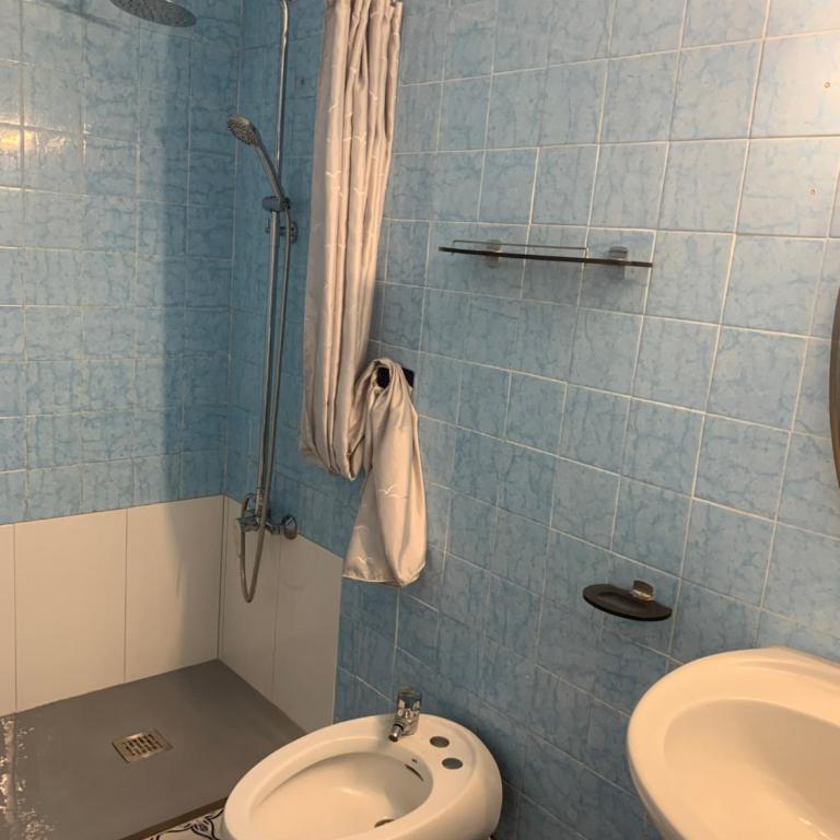 PRIMERA LINEA DE PLAYA con garaje - Apartamento de 2 dormitorios con balcón y vistas al mar - 14