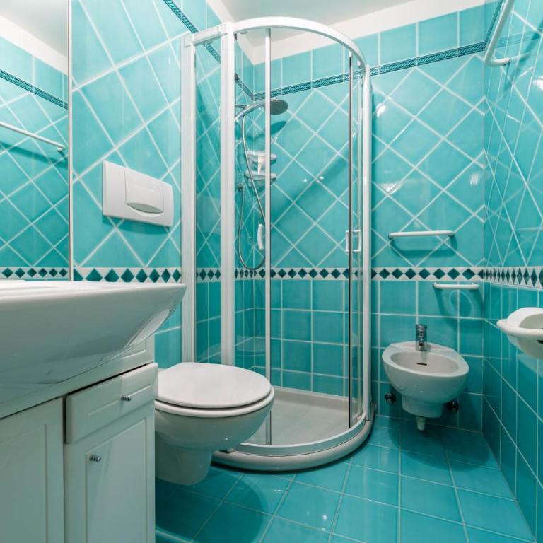 Cesa Malvi - Appartamento con 2 Camere da Letto e Balcone - 6