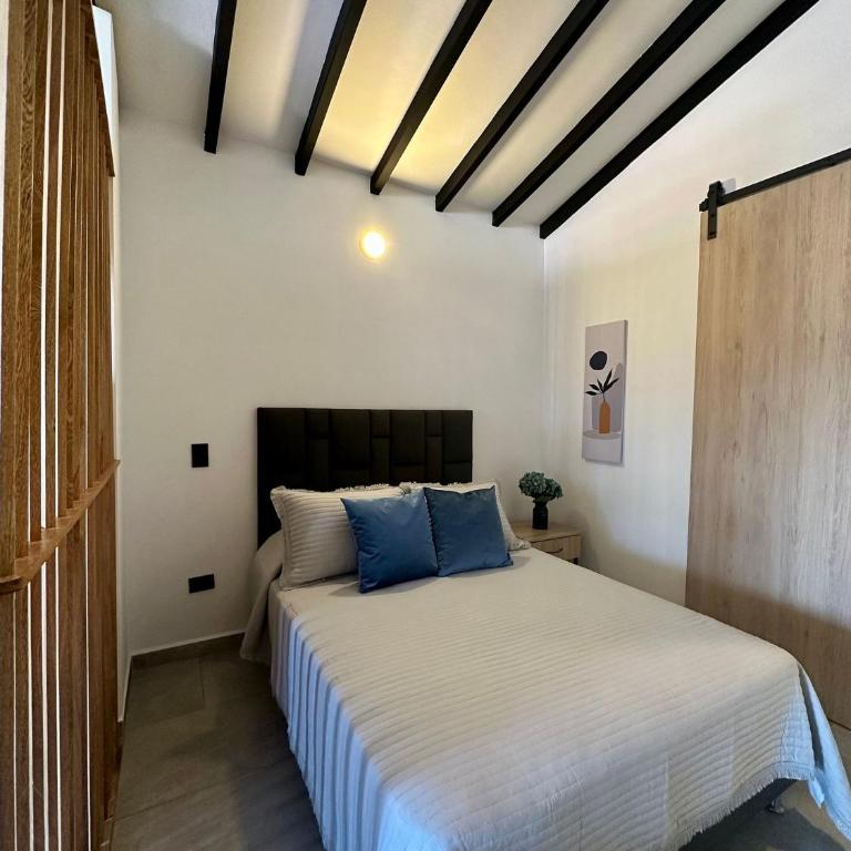 Tu Refugio en el Corazón del Oriente Antioqueño - Apartamento - 6