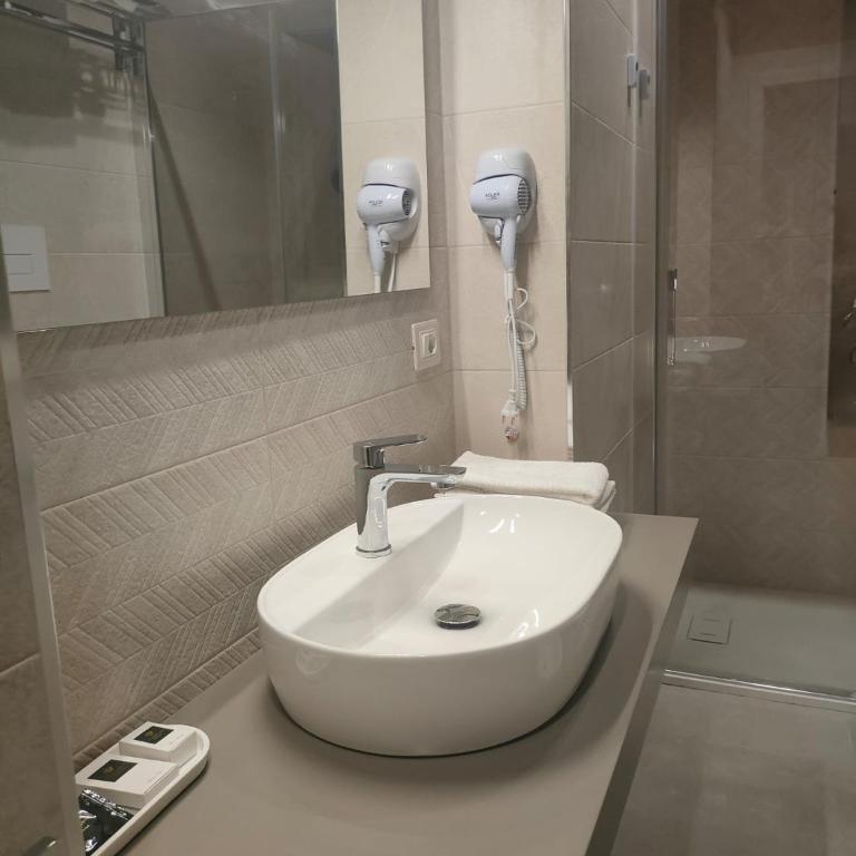 Malva B&B - Double Room with Private Bathroom - 9
